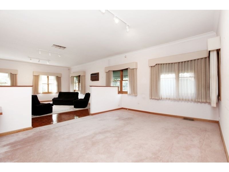 55 Railway Street, Altona VIC 3018