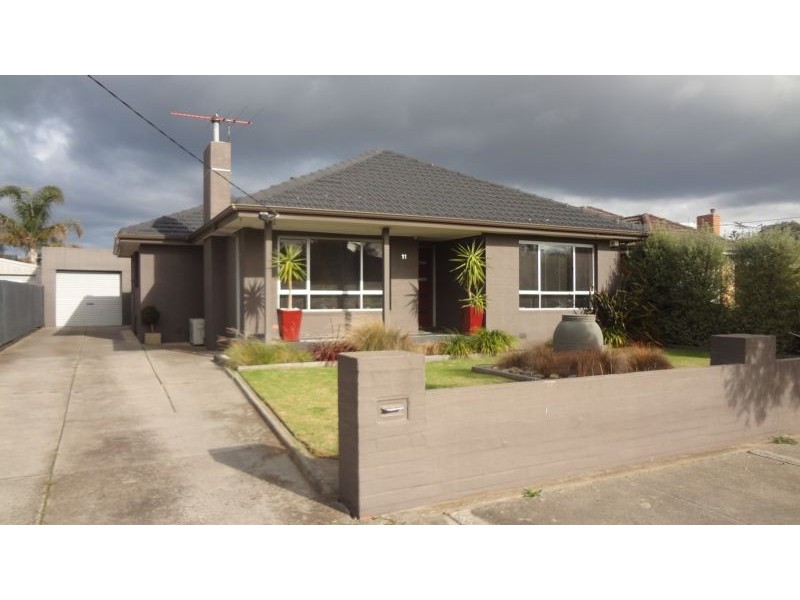 11 Finley Road, Altona VIC 3018