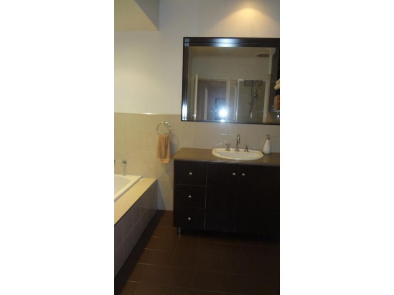 11 Finley Road, Altona VIC 3018