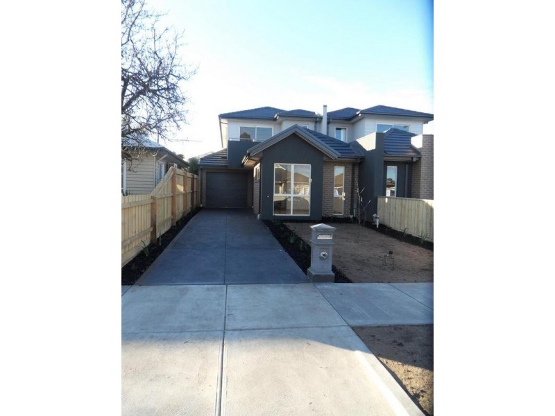 1/12 Ararat Street, Altona North VIC 3025