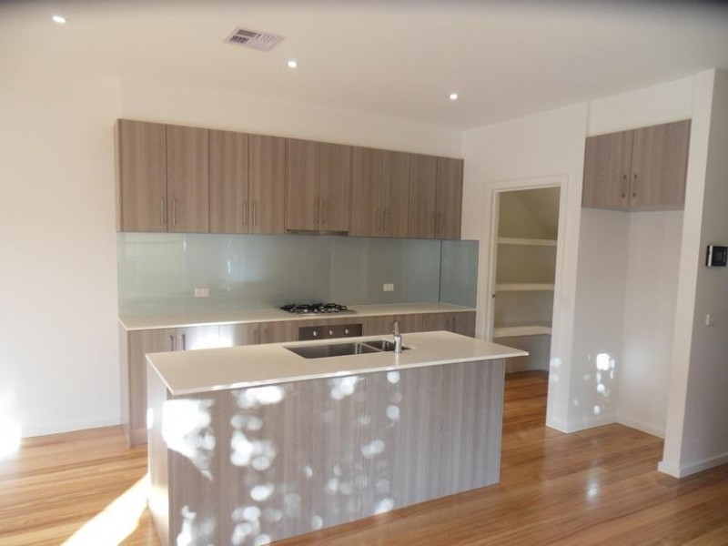 1/12 Ararat Street, Altona North VIC 3025