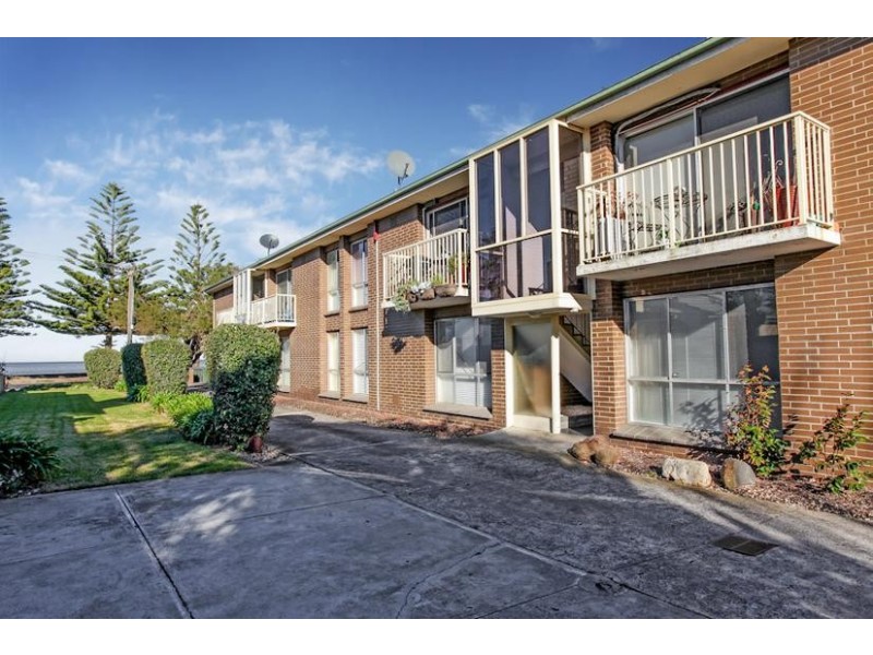 4/253 Esplanade, Altona VIC 3018