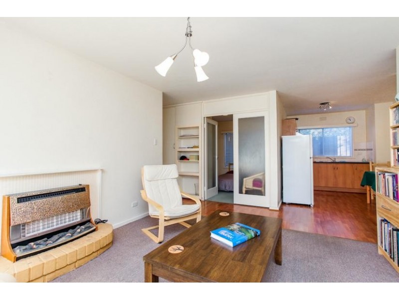 4/253 Esplanade, Altona VIC 3018