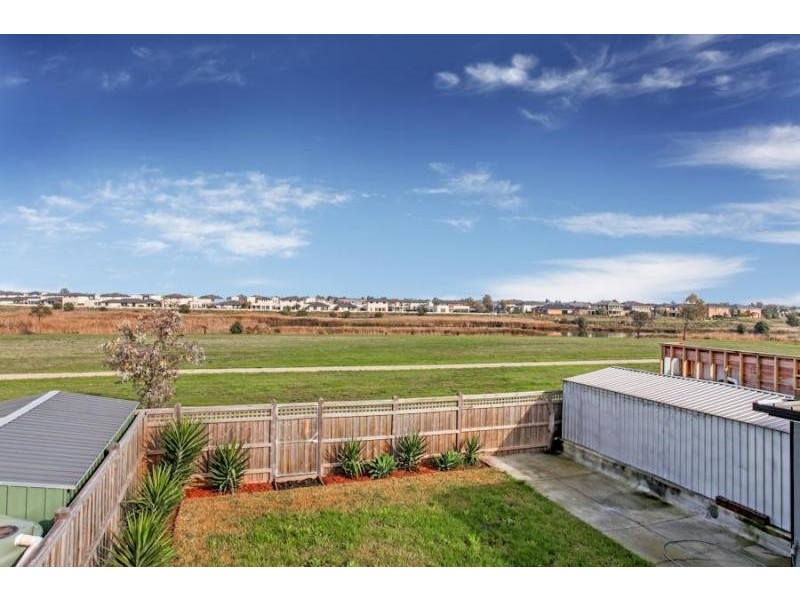 303 Victoria Street, Altona Meadows VIC 3028