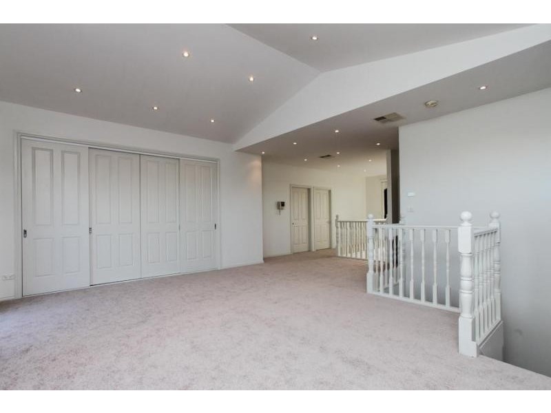 303 Victoria Street, Altona Meadows VIC 3028