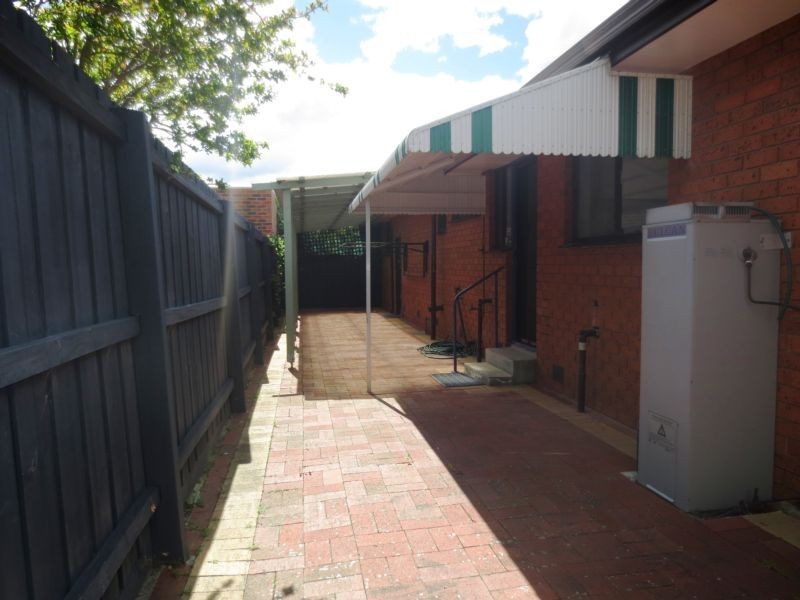1/107 Railway Street, Altona VIC 3018