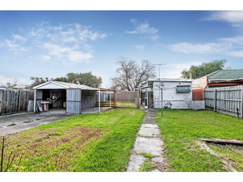 29 Myrtle Grove, Altona VIC 3018