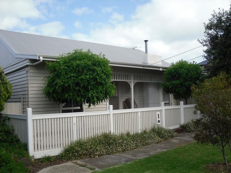 2 Romawi Street, Altona VIC 3018