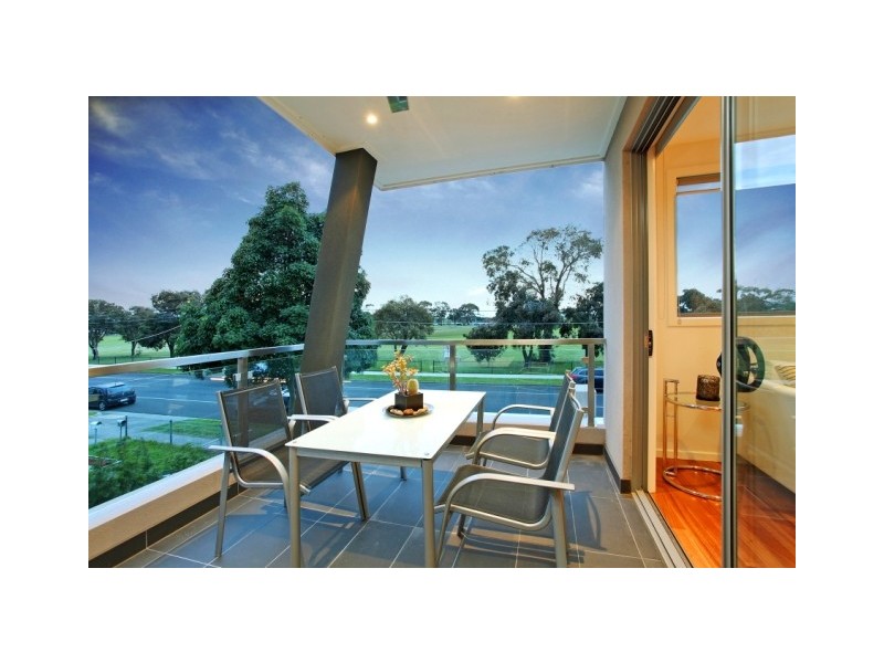 140 Civic Parade, Altona VIC 3018