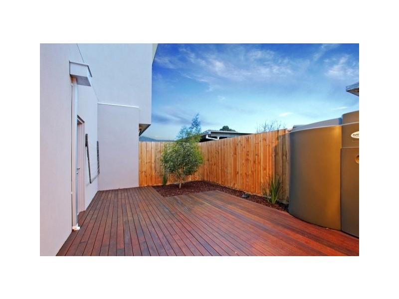 140 Civic Parade, Altona VIC 3018