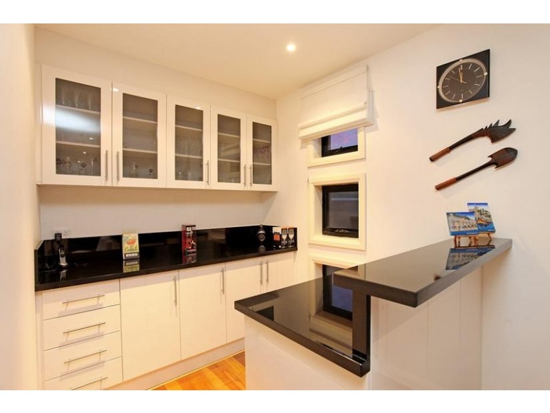 12 Blyth Street, Altona VIC 3018