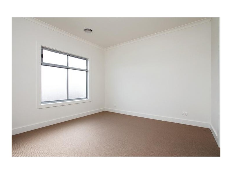 1A Linnet Street, Altona VIC 3018