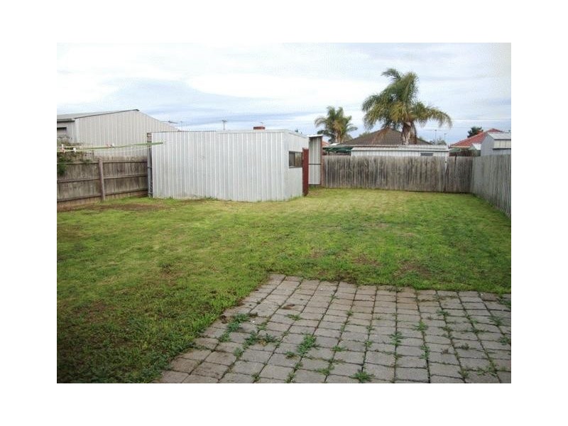 10 Walters Court, Altona Meadows VIC 3028