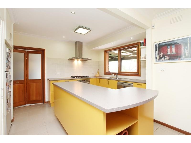 5 Cedar Court, Altona Meadows VIC 3028