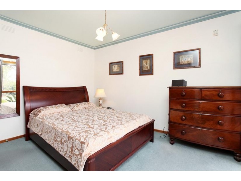 5 Cedar Court, Altona Meadows VIC 3028