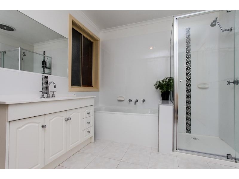 7 Park Parade, Altona VIC 3018