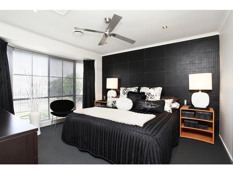 49 Balaclava Avenue, Altona Meadows VIC 3028