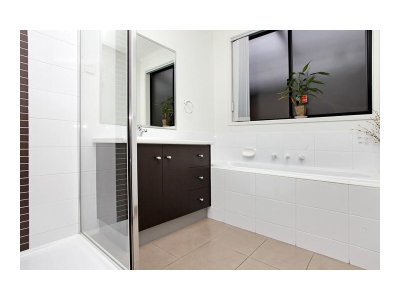 25 Philip Street, Altona Meadows VIC 3028