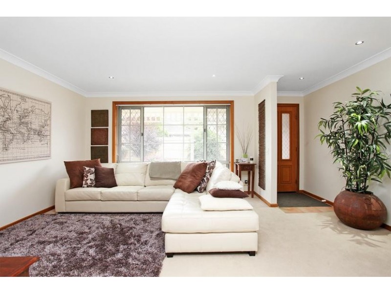 2/14 Webb Street, Altona VIC 3018