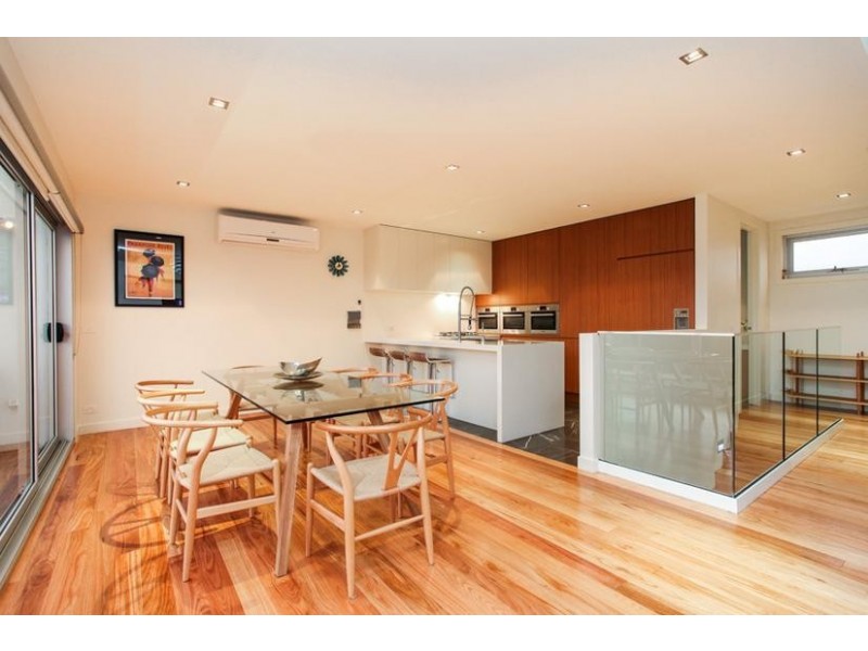 2B Garden Grove, Seaholme VIC 3018