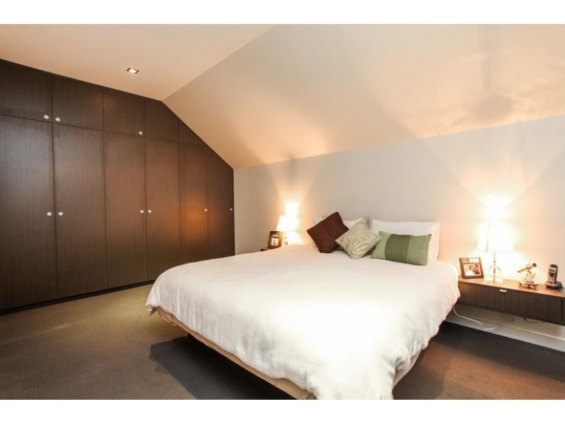 2B Garden Grove, Seaholme VIC 3018