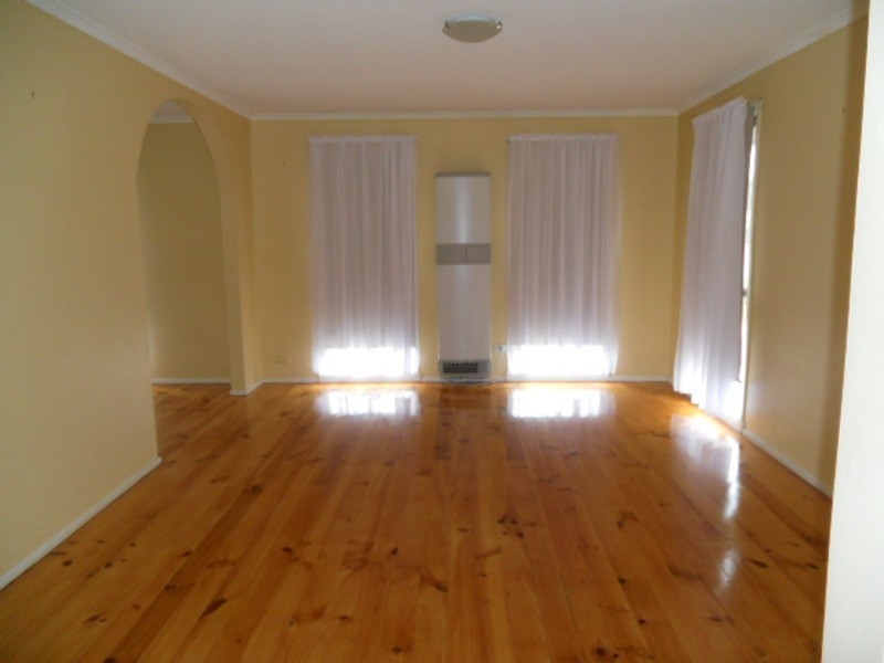 54 Merton Street, Altona Meadows VIC 3028