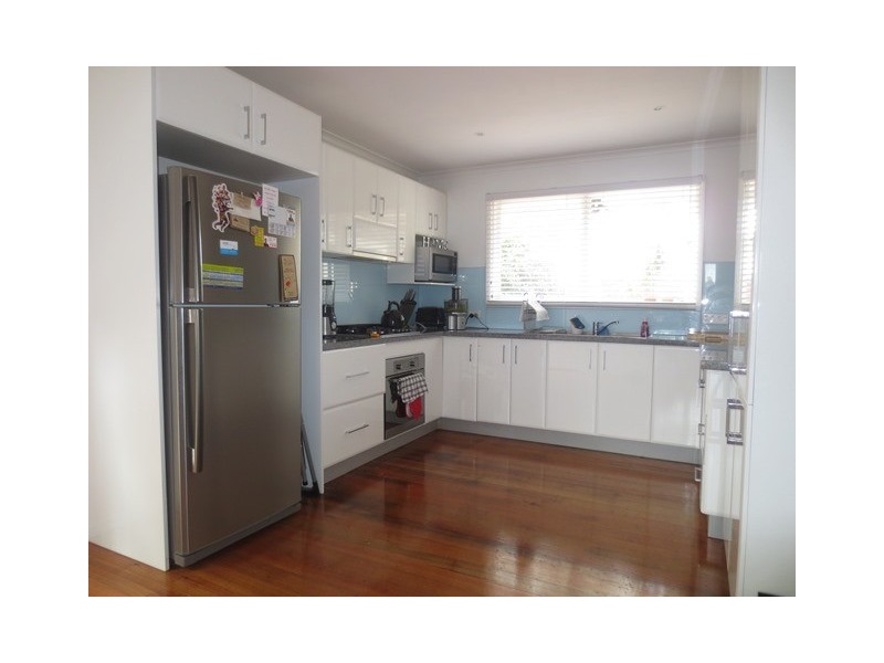 24 Lugg Street, Altona VIC 3018