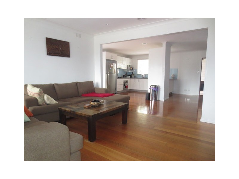 24 Lugg Street, Altona VIC 3018