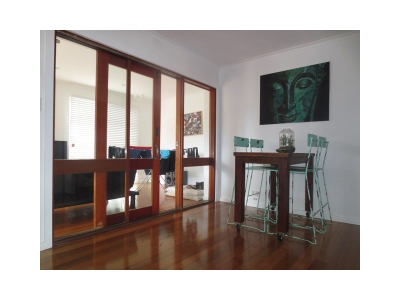 24 Lugg Street, Altona VIC 3018