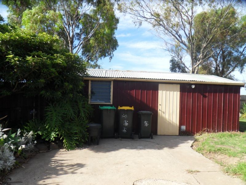 24 Lugg Street, Altona VIC 3018