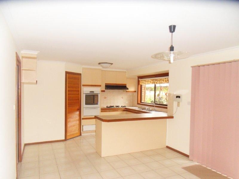 319 Victoria Street, Altona Meadows VIC 3028