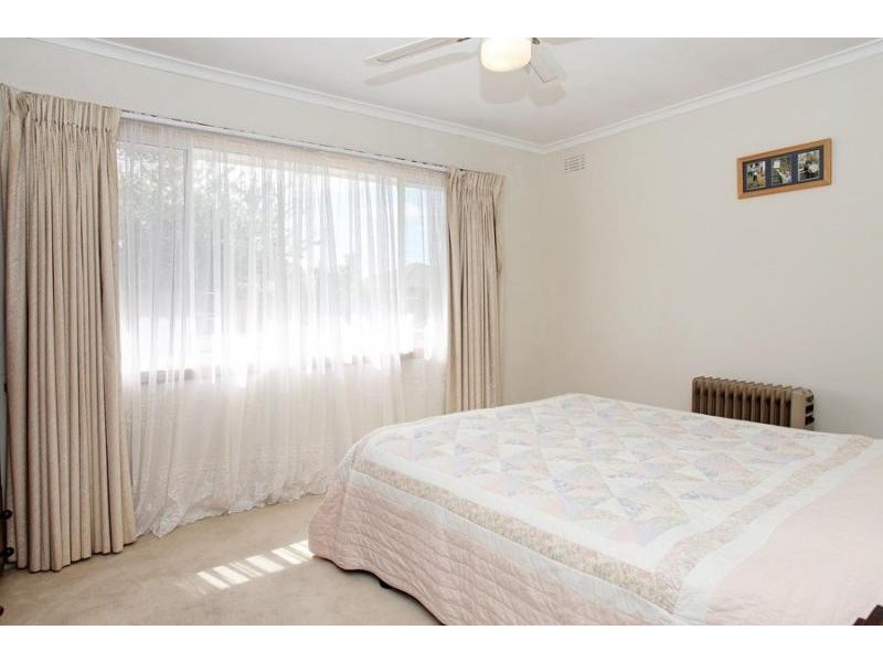 49 Burt Street, Altona VIC 3018