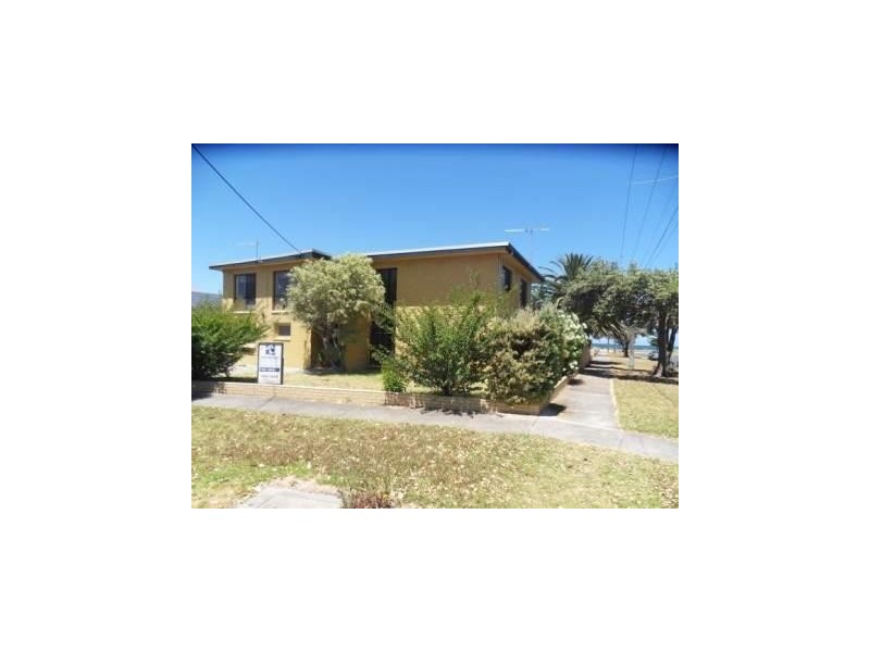 8/70 Queen Street, Altona VIC 3018