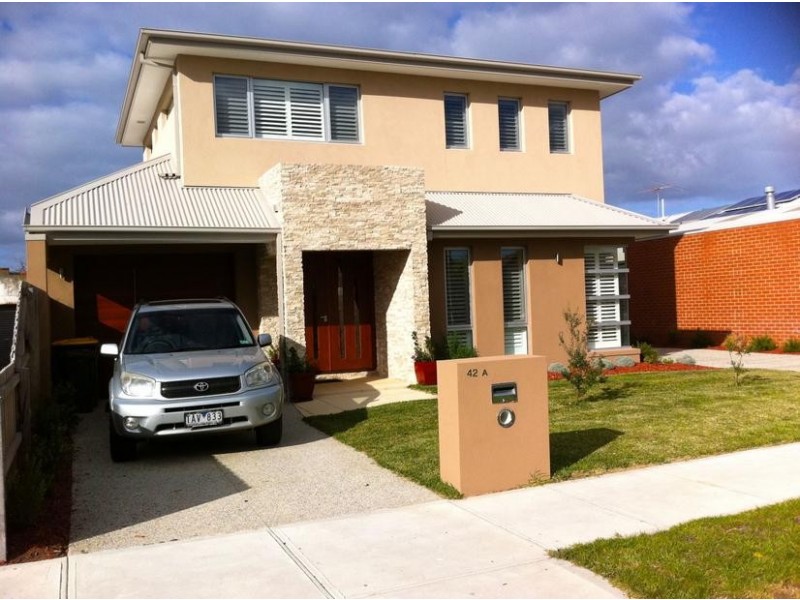 42A Davies Street, Altona VIC 3018
