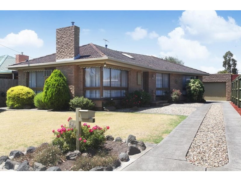 128 Grieve Parade, Altona VIC 3018