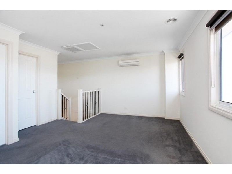 2/40 David Street, Altona VIC 3018