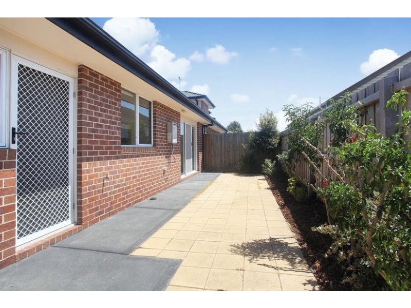 2/40 David Street, Altona VIC 3018