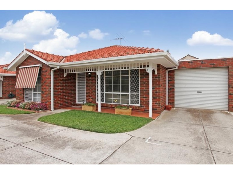 2/14 Webb Street, Altona VIC 3018