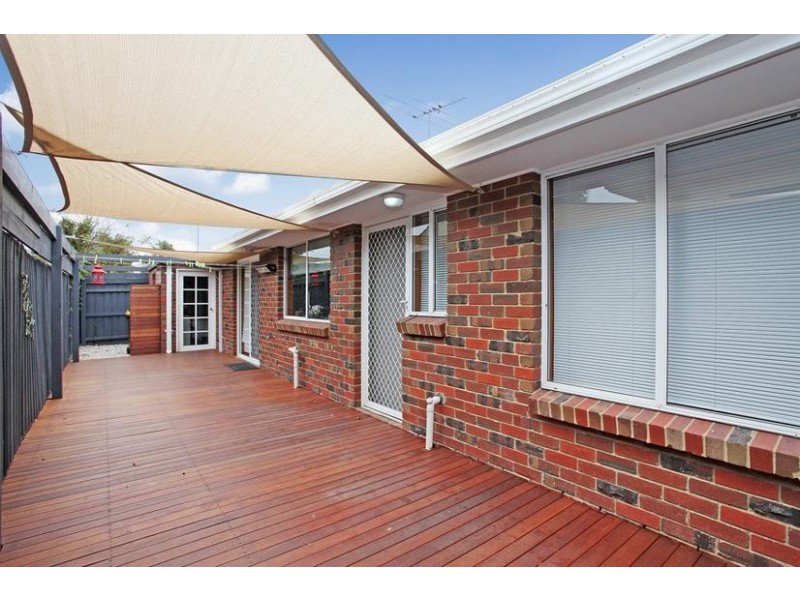 2/14 Webb Street, Altona VIC 3018