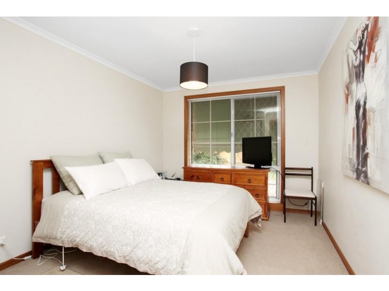 2/14 Webb Street, Altona VIC 3018