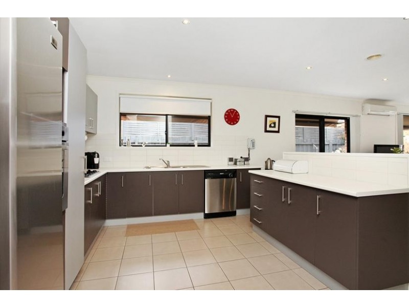 25 Philip Street, Altona Meadows VIC 3028