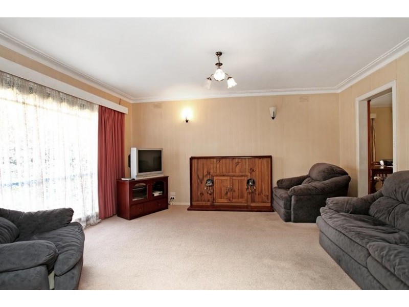 14 Fisher Court, Altona VIC 3018