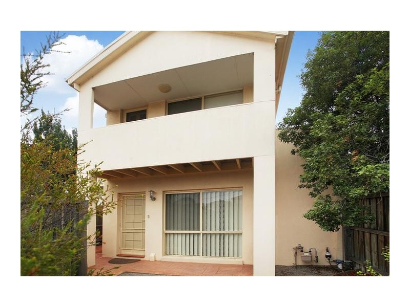 2/212 Queen Street, Altona VIC 3018