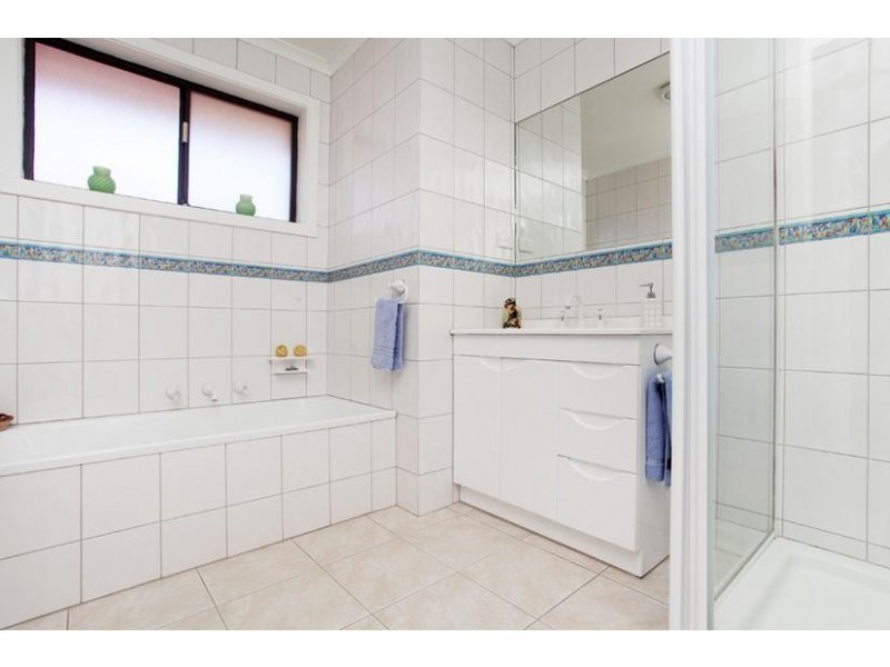 7 Jurga Court, Altona VIC 3018