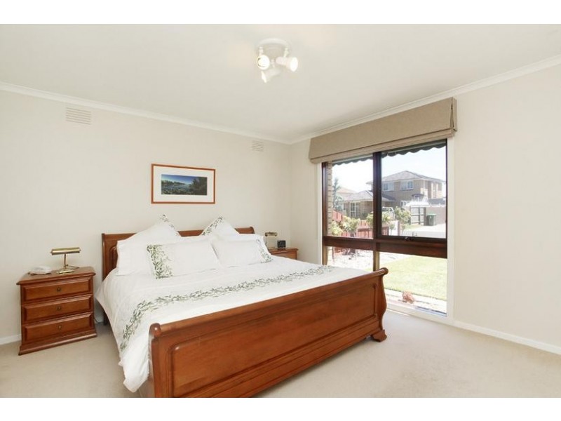 7 Jurga Court, Altona VIC 3018