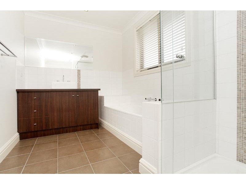 11 Jesse Court, Altona Meadows VIC 3028