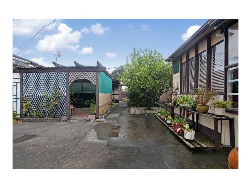 104 Blyth Street, Altona VIC 3018