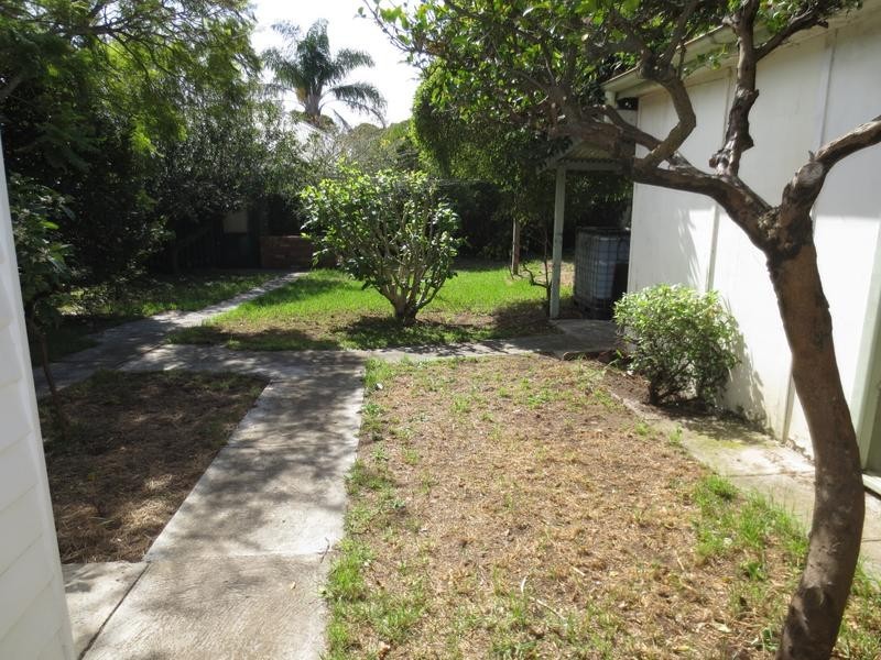 35 Blyth Street, Altona VIC 3018