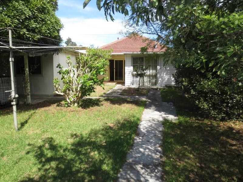 35 Blyth Street, Altona VIC 3018