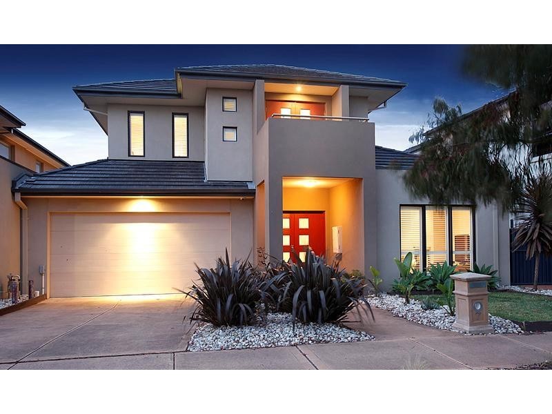 7 Robson Street, Sanctuary Lakes VIC 3030